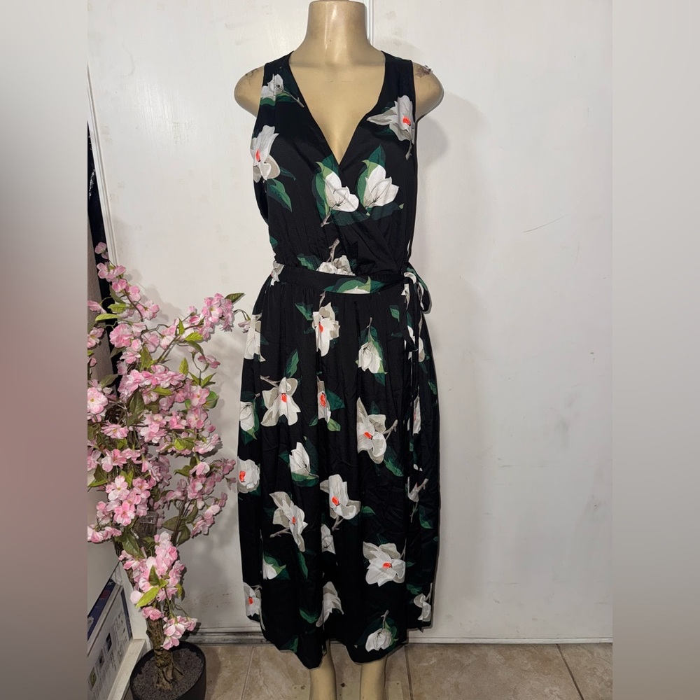 Black Floral V-Neck Midi Wrap Dress - NWT
